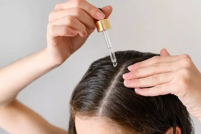 Perawatan rambut tebal ala Mikha Tambayong Berbagai sumber