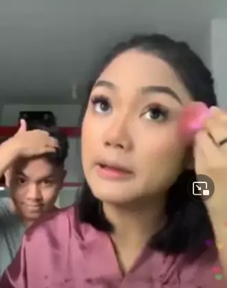 Langkah makeup natural look Marion Jola Berbagai sumber  Langkah makeup natural look Marion Jola Berbagai sumber