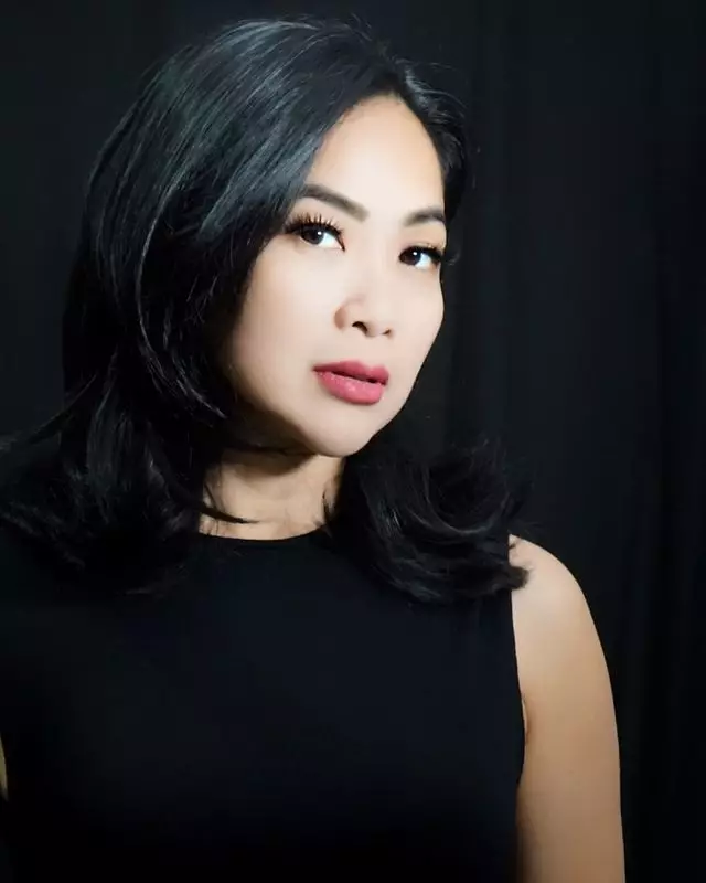 Perawatan wajah sehat Feni Rose di usia 48 tahun Instagram  Perawatan wajah sehat Feni Rose di usia 48 tahun Instagram