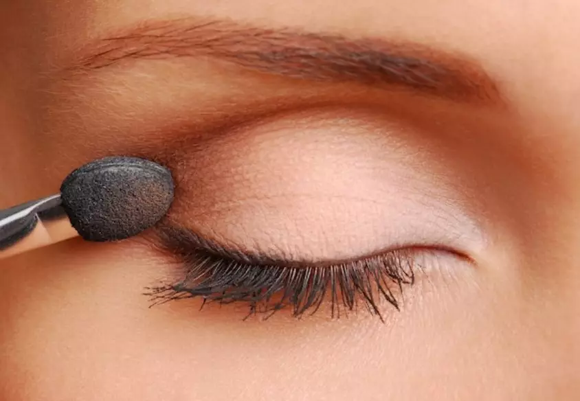 Rahasia makeup natural ala Velove Vexia Berbagai sumber