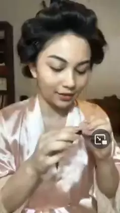 Langkah makeup Ariel Tatum Berbagai sumber