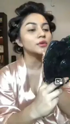 Langkah makeup Ariel Tatum Berbagai sumber