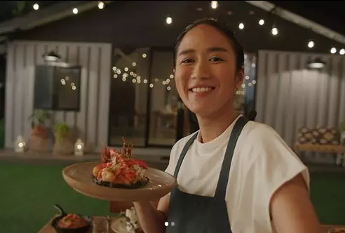 Langkah makeup natural ala Renatta Moeloek Berbagai sumber Langkah makeup natural ala Renatta Moeloek Berbagai sumber