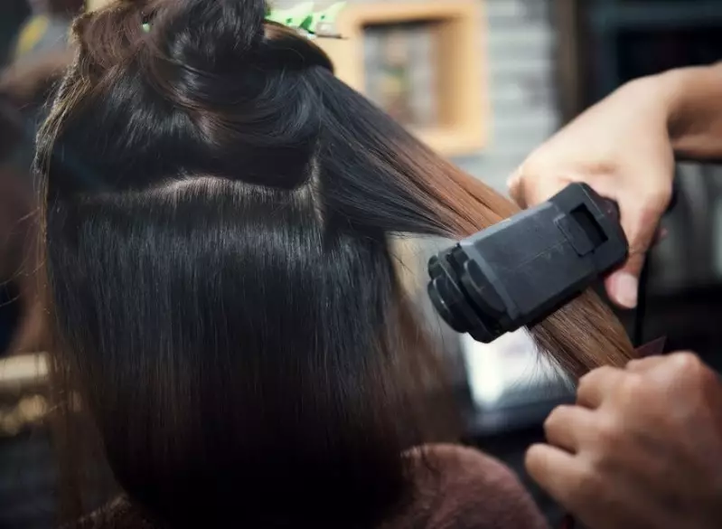 Cara merawat rambut rusak akibat catok freepik.com Cara merawat rambut rusak akibat catok freepik.com