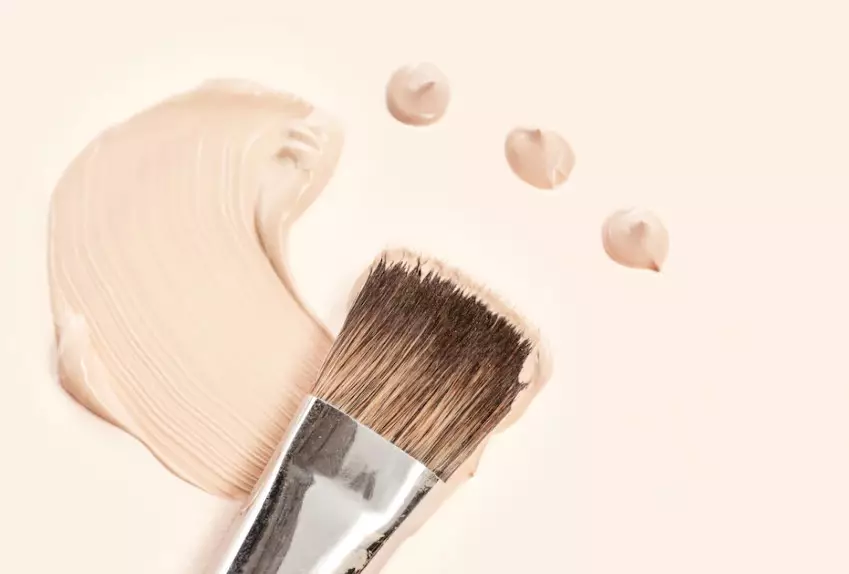 Rahasia makeup sehari-hari Adhisty Zara Berbagai sumber