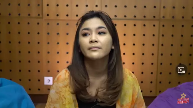 Langkah makeup flawless Mahalini Raharja Berbagai sumber Langkah makeup flawless Mahalini Raharja Berbagai sumber