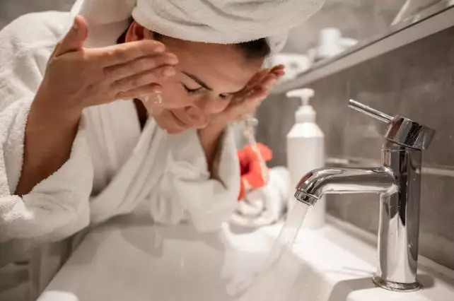 Skincare rutin ala Wulan Guritno Berbagai sumber