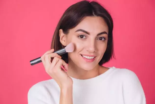 Rahasia makeup soft glam look Raisa Andriana Berbagai sumber Rahasia makeup soft glam look Raisa Andriana Berbagai sumber