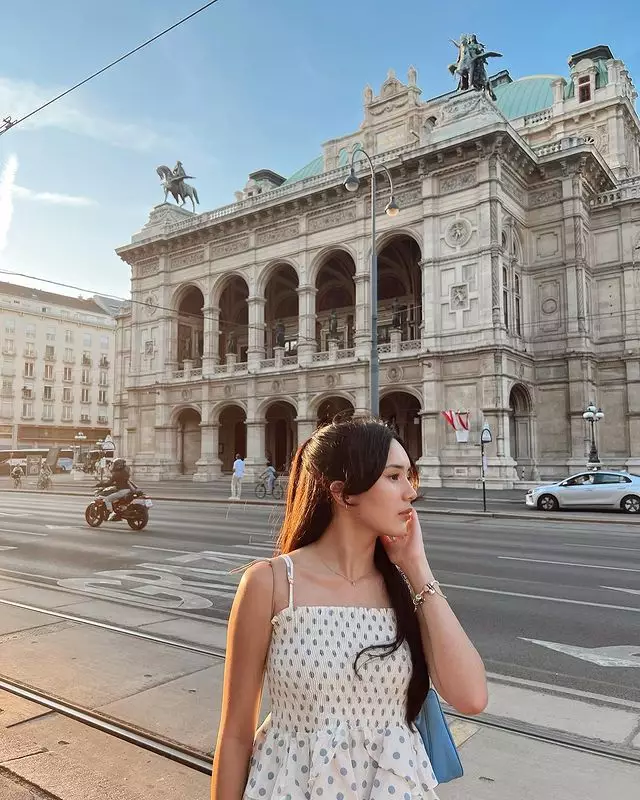 Skincare routine ala Beby Tsabina Instagram