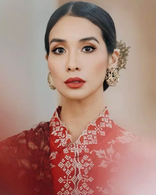 Rahasia wajah cerah Marsha Timothy Instagram