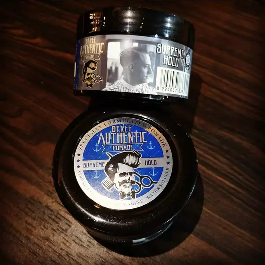 Rekomendasi pomade oil based  Berbagai sumber