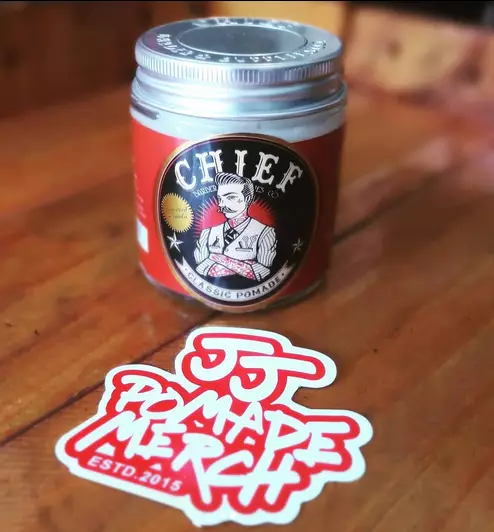 Rekomendasi pomade oil based  Berbagai sumber