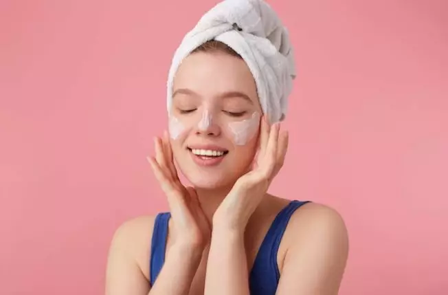 Skincare rutin Marcella Zalianty Berbagai sumber Skincare rutin Marcella Zalianty Berbagai sumber