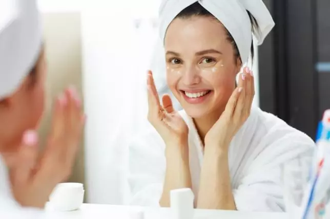 Skincare rutin Marcella Zalianty Berbagai sumber Skincare rutin Marcella Zalianty Berbagai sumber