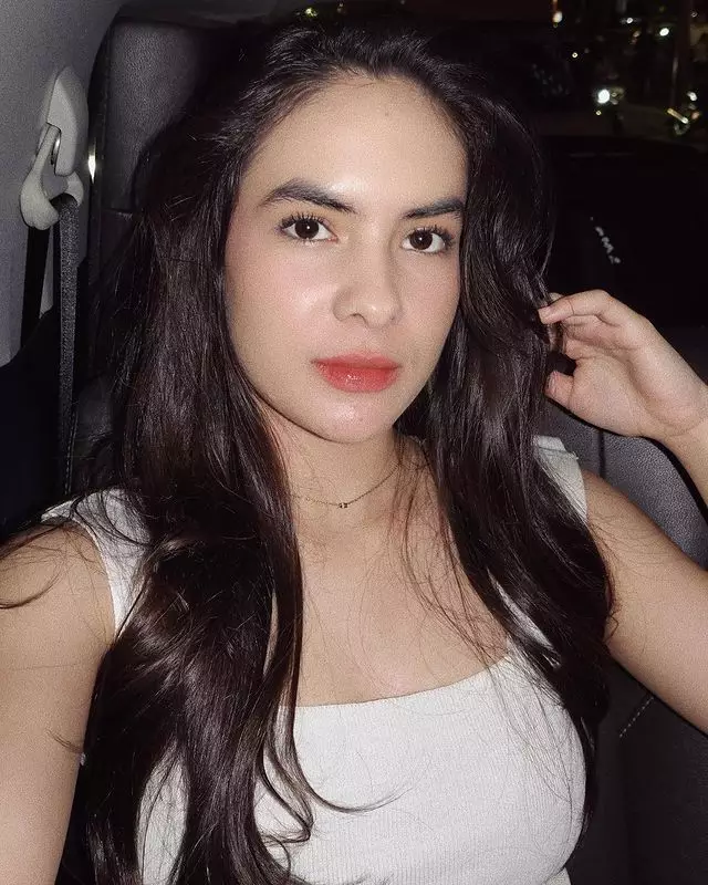 Perawatan wajah bebas jerawat Steffi Zamora Instagram Perawatan wajah bebas jerawat Steffi Zamora Instagram
