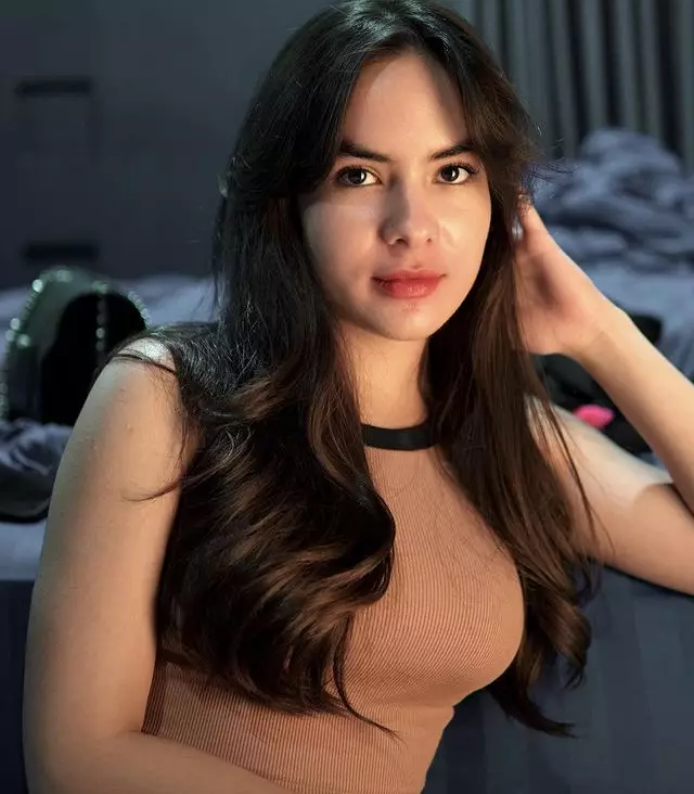 Perawatan wajah bebas jerawat Steffi Zamora Instagram Perawatan wajah bebas jerawat Steffi Zamora Instagram
