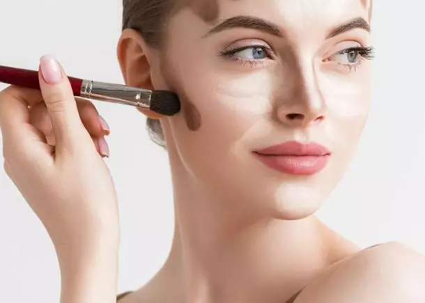 Rahasia makeup simpel ala Anisa Rahma Berbagai sumber Rahasia makeup simpel ala Anisa Rahma Berbagai sumber