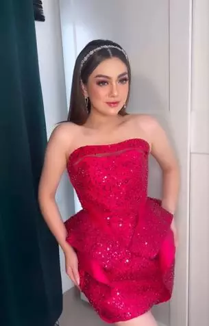 Makeup Celine bak boneka barbie Berbagai sumber Makeup Celine bak boneka barbie Berbagai sumber