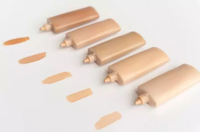 Rahasia makeup natural look ala Zaskia Sungkar Berbagai sumber Rahasia makeup natural look ala Zaskia Sungkar Berbagai sumber