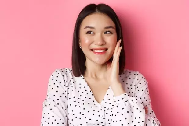 Rahasia makeup natural look ala Zaskia Sungkar Berbagai sumber Rahasia makeup natural look ala Zaskia Sungkar Berbagai sumber