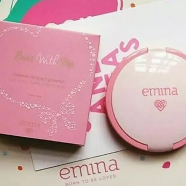 Rekomendasi bedak padat untuk remaja harga Berbagai sumber