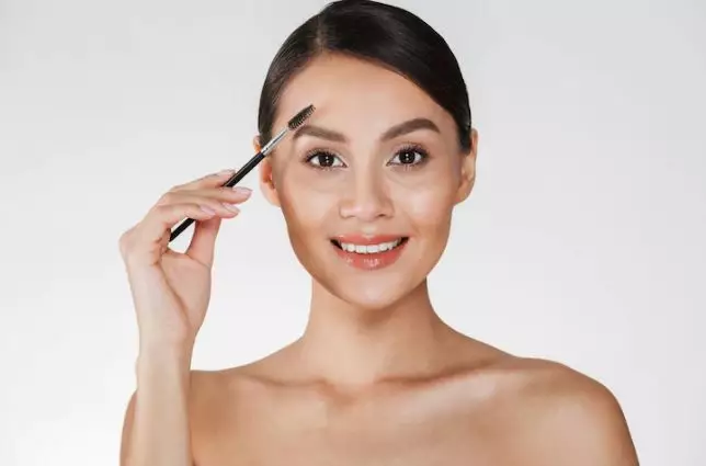 Rahasia makeup simpel Astrid Tiar Berbagai sumber Rahasia makeup simpel Astrid Tiar Berbagai sumber