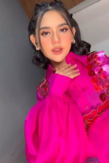 MUA bagikan tutorial makeup Ziva Magnolya TikTok