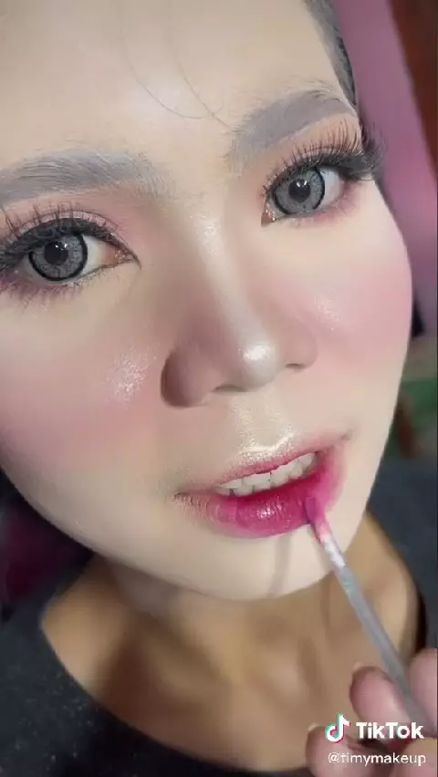makeup korean look adat sunda © TikTok/@timymakeup