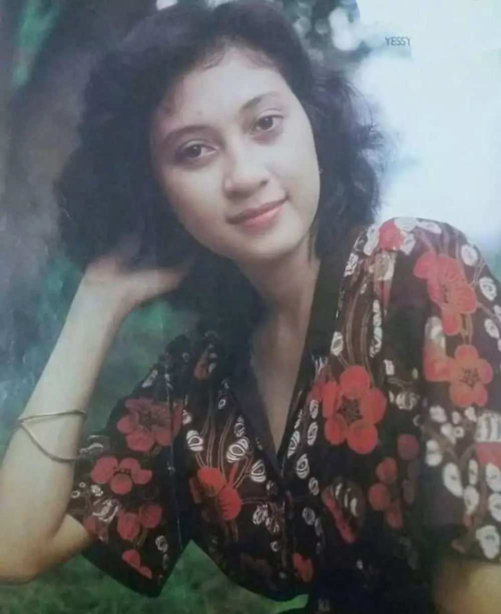 potret lawas pemeran ratna  © instagram