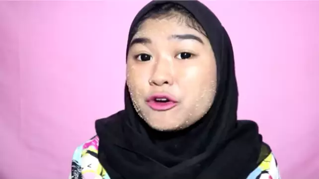  cara mengatasi kulit belang pada wajah Berbagai sumber