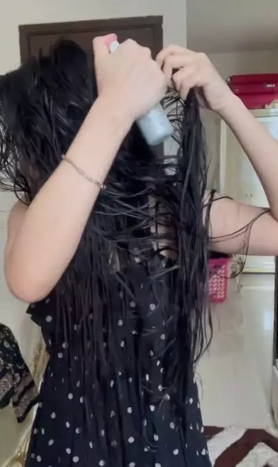 Trik membuat rambut halus dan berkilau pakai 1 bahan rumahan Berbagai sumber