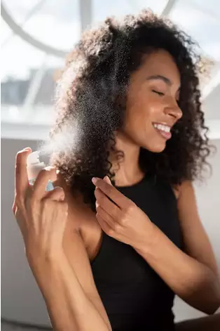 trik menggunakan air mawar untuk merawat kecantikan kulit Berbagai sumber trik menggunakan air mawar untuk merawat kecantikan kulit Berbagai sumber