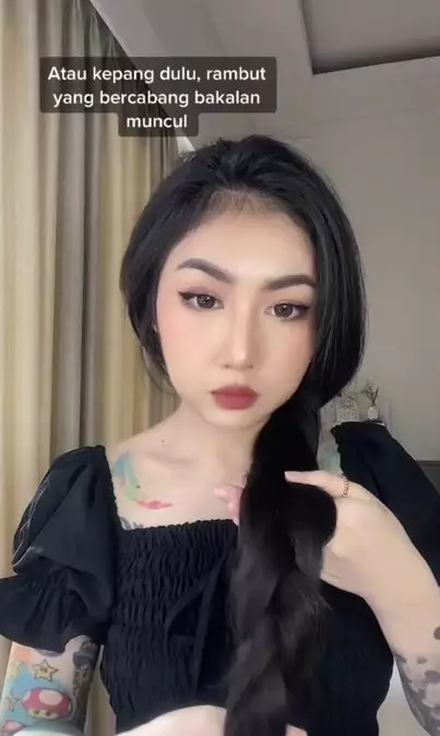 Trik hilangkan rambut bercabang dengan mudah tanpa potong pendek Berbagai sumber Trik hilangkan rambut bercabang dengan mudah tanpa potong pendek Berbagai sumber
