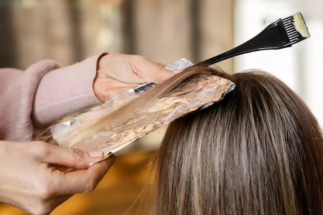 cara bleaching rambut sendiri di rumah berbagai sumber