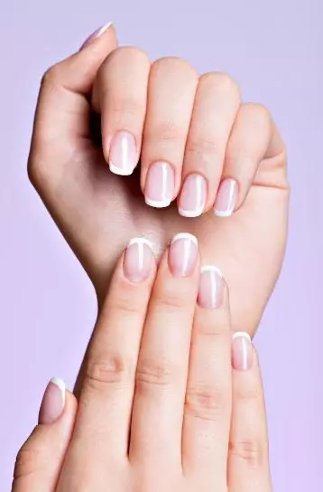 cara memilih cat kutek berdasarkan warna kulit berbagai sumber