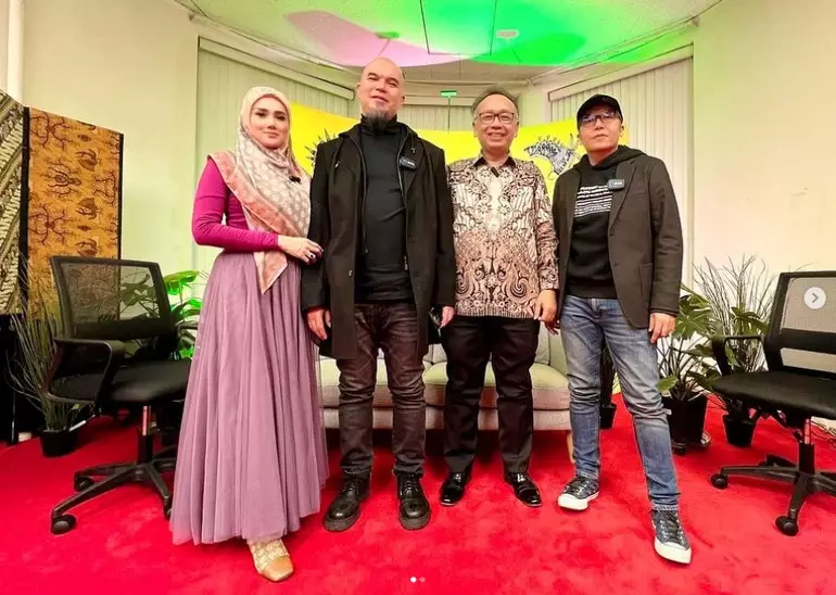 gaya Mulan Jameela di keseharian © Instagram