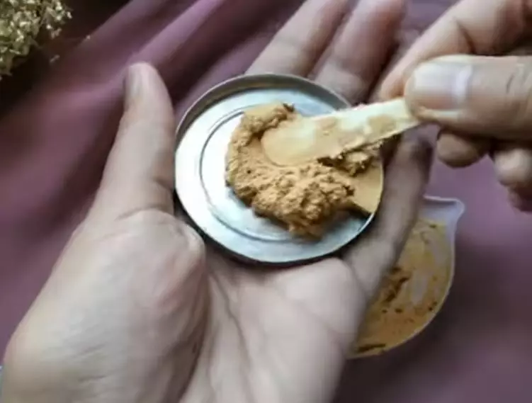 Cara membuat bedak two way cake pakai 3 produk makeup Berbagai sumber