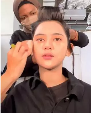 step makeup Korean look ala Ziva Magnolya berbagai sumber step makeup Korean look ala Ziva Magnolya berbagai sumber
