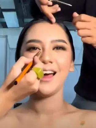 step makeup Korean look ala Ziva Magnolya berbagai sumber step makeup Korean look ala Ziva Magnolya berbagai sumber