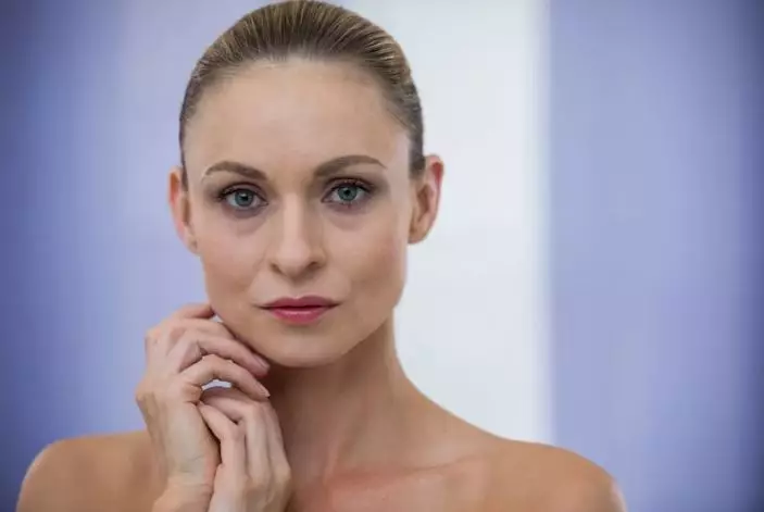 cara perawatan wajah di usia 40 tahunan berbagai sumber