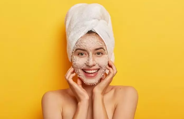 cara perawatan wajah di usia 40 tahunan berbagai sumber