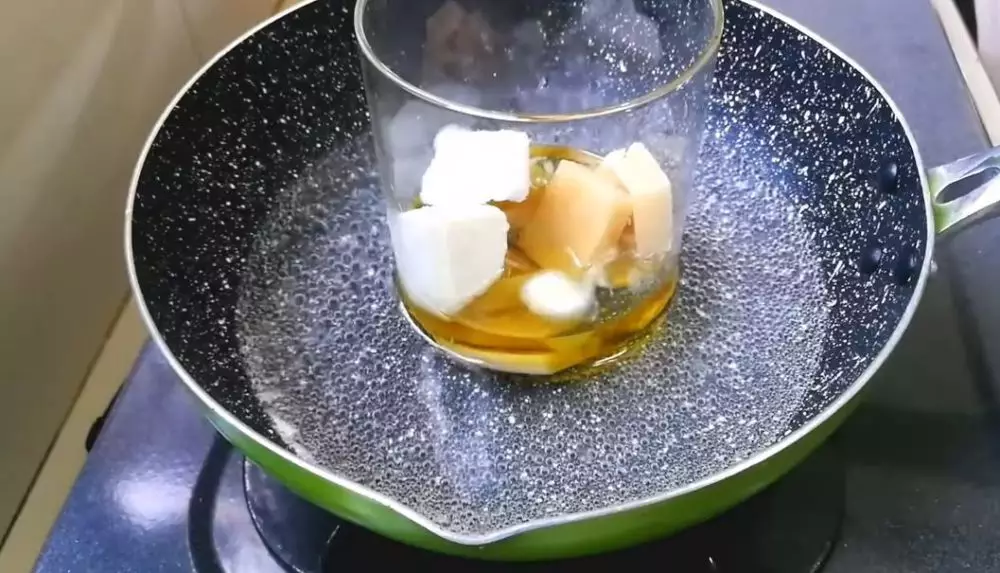 Cara membuat pomade sendiri pakai 5 bahan alami Berbagai sumber