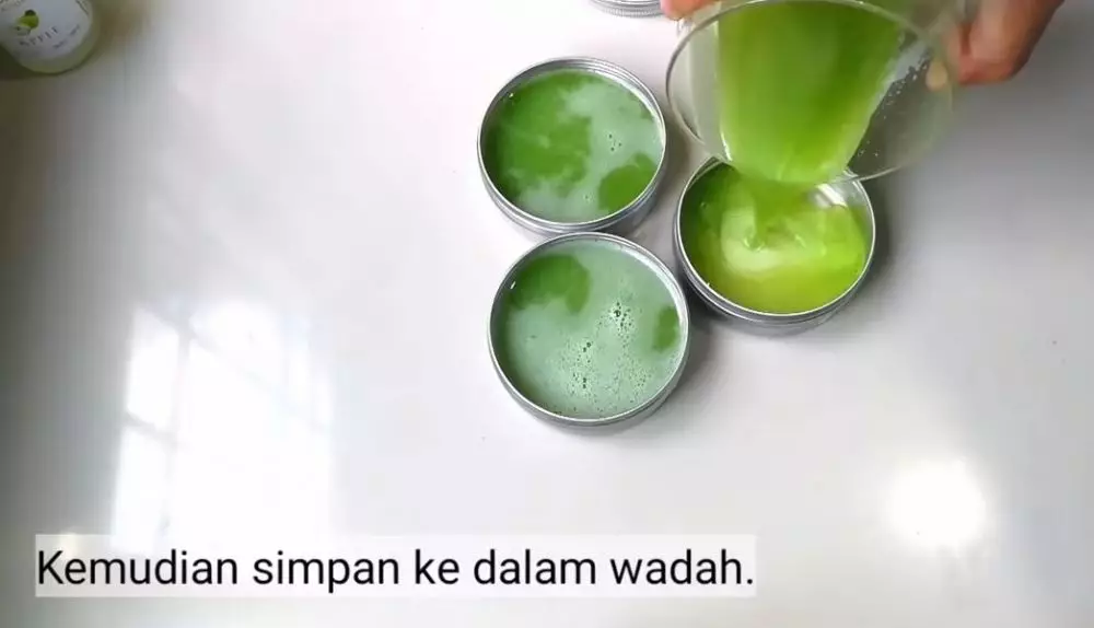 Cara membuat pomade sendiri pakai 5 bahan alami Berbagai sumber