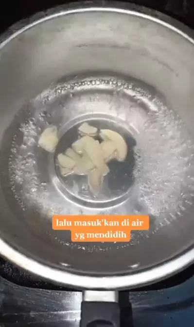 Trik mengurangi rontok secara alami pakai 2 bahan dapur Berbagai sumber Trik mengurangi rontok secara alami pakai 2 bahan dapur Berbagai sumber