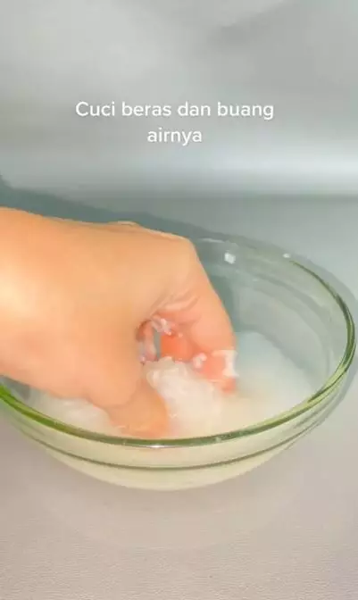 Cara membuat face spray untuk cerahkan wajah pakai 1 bahan dapur Berbagai sumber