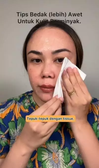 Trik agar bedak lebih awet untuk kulit berminyak pakai 1 bahan dapur Berbagai sumber Trik agar bedak lebih awet untuk kulit berminyak pakai 1 bahan dapur Berbagai sumber