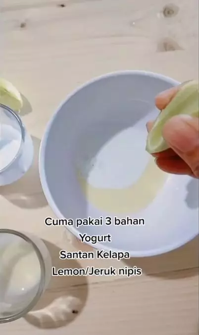 Trik mengatasi rambut rusak dan kering pakai 3 bahan dapur Berbagai sumber Trik mengatasi rambut rusak dan kering pakai 3 bahan dapur Berbagai sumber