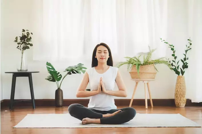  rahasia menjaga kecantikan ala Jennifer Lopez berbagai sumber