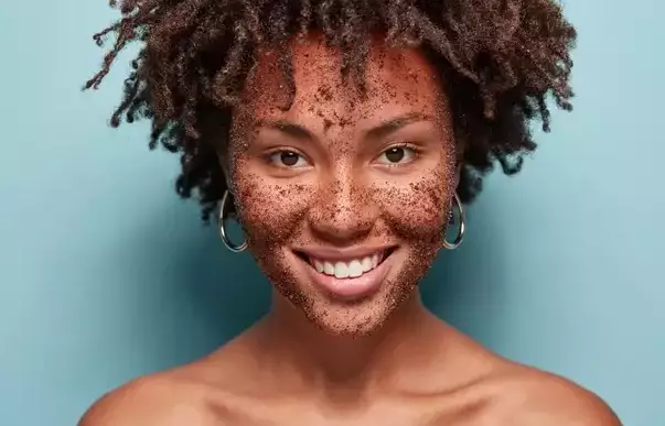 Urutan skincare basic untuk kulit berminyak © 2023 brilio.net