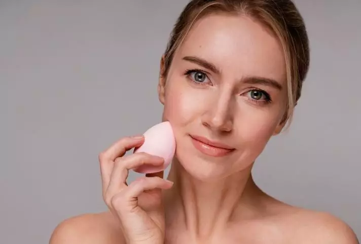cara menggunakan spons atau beauty blender berbagai sumber cara menggunakan spons atau beauty blender berbagai sumber